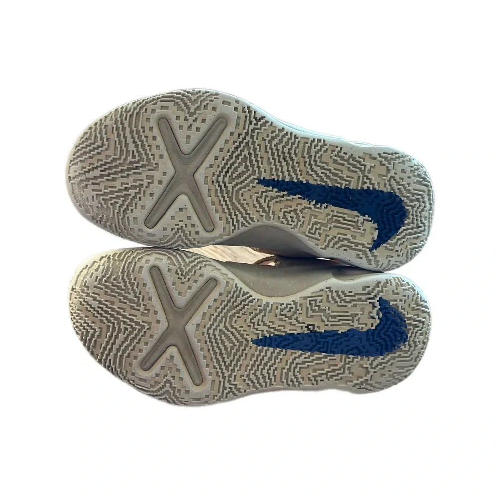 Nike conquer any